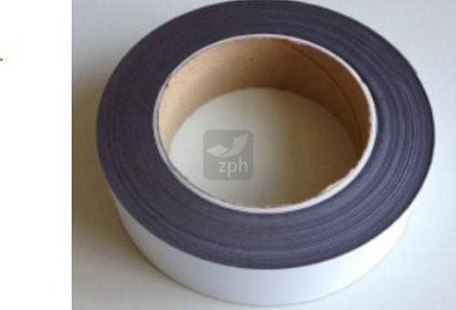 MAGNEETBAND 0.6 mm. dik x 30 mm breed  rol a 10 mtr