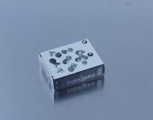 DOOSJES PUNAISSES VERKOPERD A 100 ST.