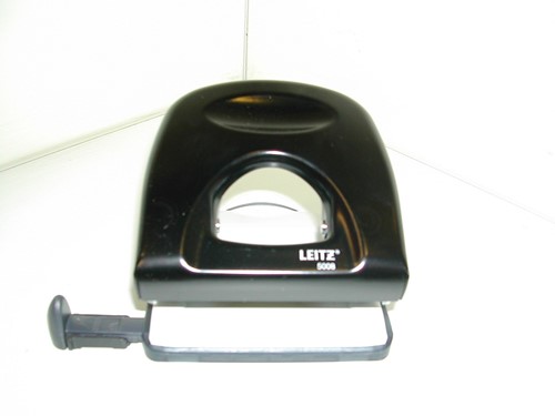 PERFORATOR 5008 LEITZ