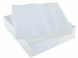 SERVET 24x24 cm 2 laags 1/4 vouw WIT