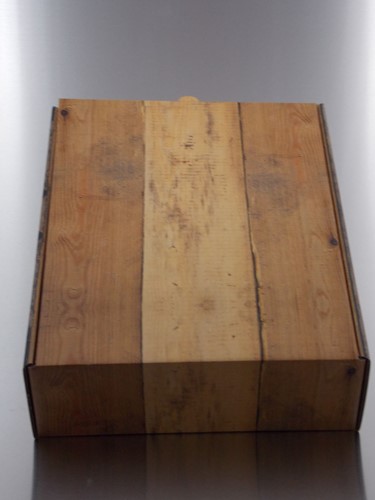 3 FLES WIJNDOOS HOUTMOTIEF 340x260x92 mm