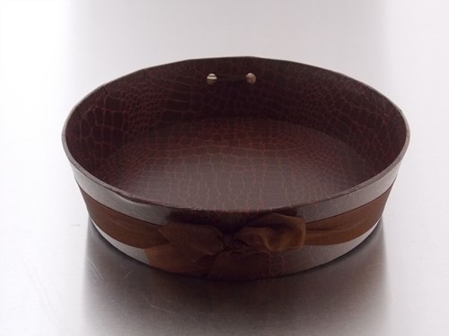 SCHAAL LEATHERLOOK ROND 32 x 8 cm hoog