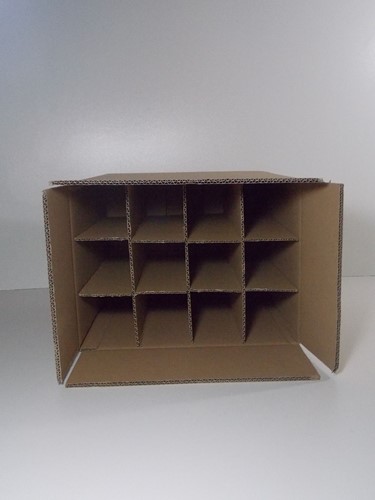 VERZENDDOOS 12 FLES WIJN BRUIN incl. INTERIEUR 35.8x26.8x36 cm onbedrukt